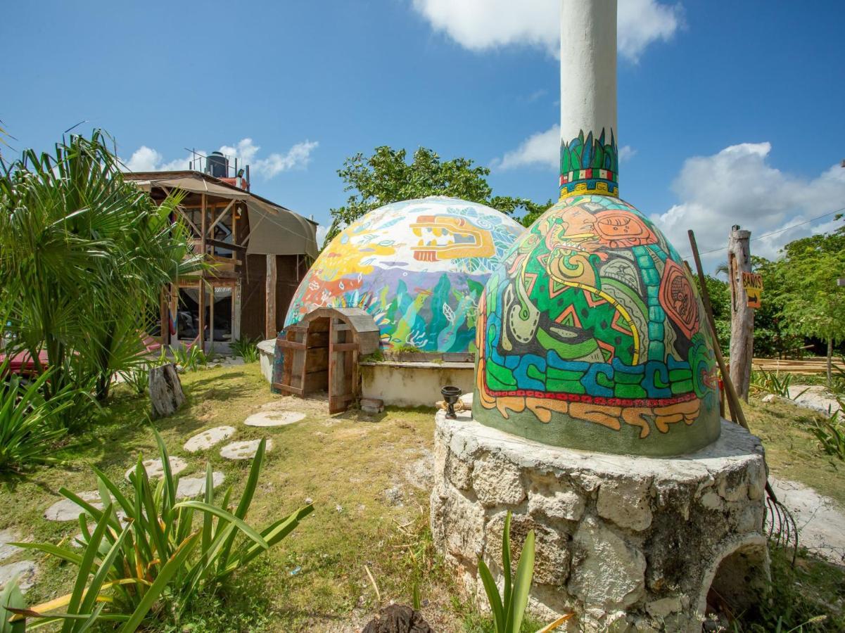 Oyo Blue Kay Mahahual Hotel Exterior photo